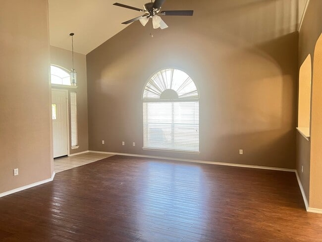 Building Photo - 5106 Sydney Harbour Ct