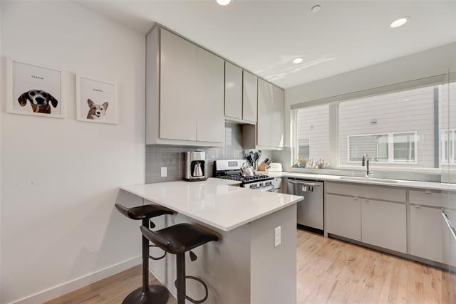 Building Photo - 4705 Bryan St