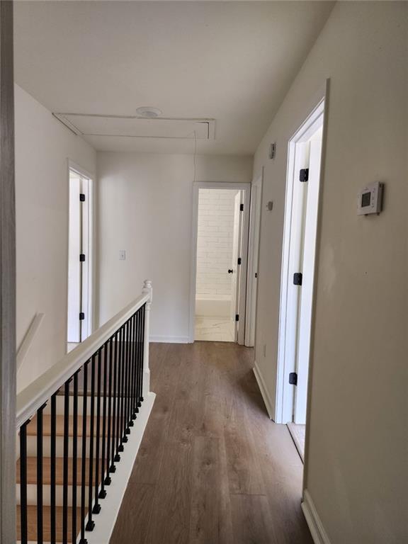 Building Photo - 118 Jade Ln