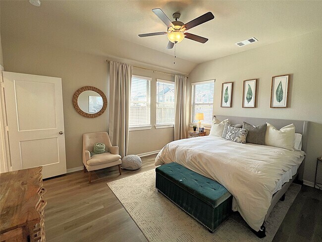 Building Photo - 16303 Tawny Emperor Dr