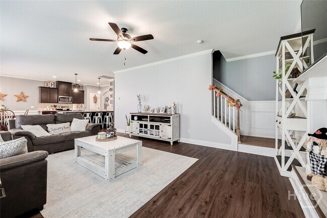 Building Photo - 114 Sams Dr