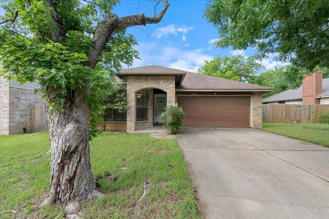Primary Photo - 14309 Levering St