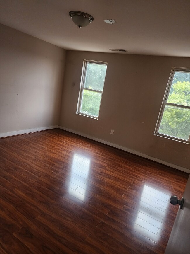 Building Photo - 4200 Powelton Ave