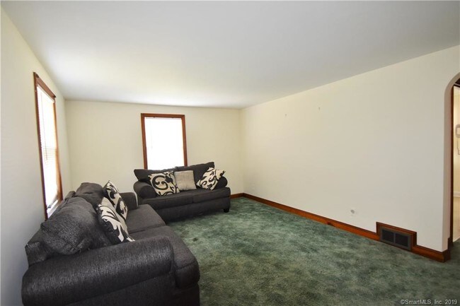 Building Photo - 55 Old Turnpike Rd