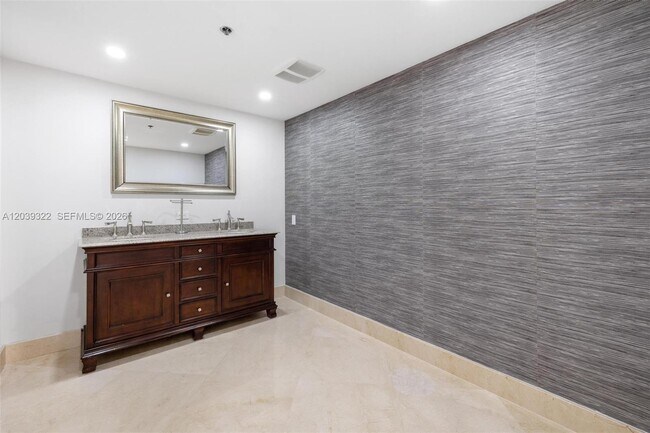 Building Photo - 10175 Collins Ave