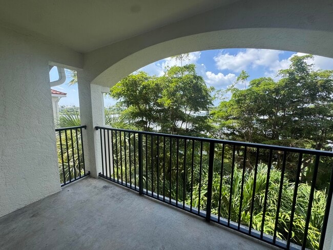 Building Photo - 1407 Tuscany Way