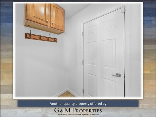 Building Photo - Huge 4-Bedroom Home for Rent - Great West Henrietta Location!