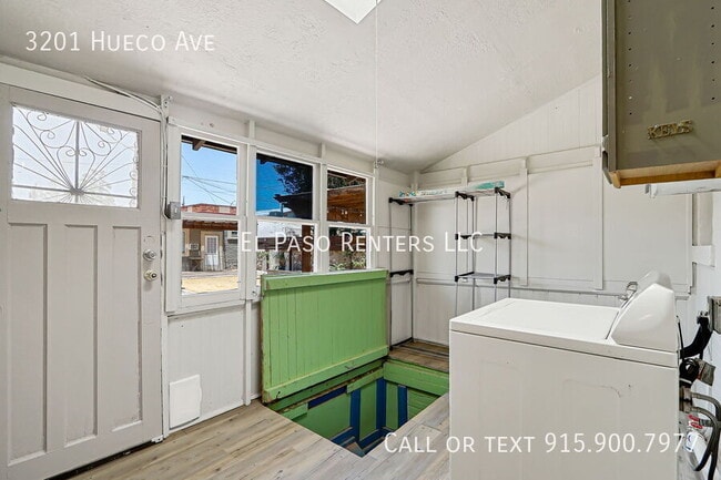 Building Photo - 3201 Hueco Ave