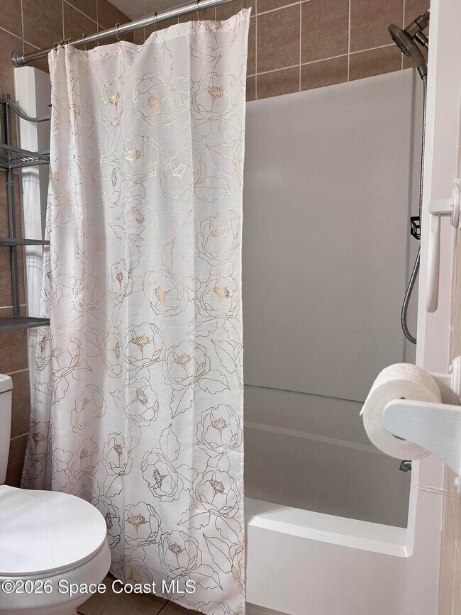 Building Photo - 294 Berkshire Ln