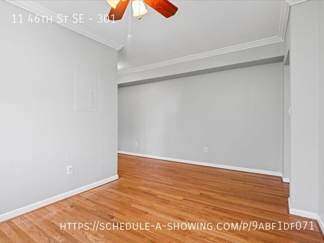 Building Photo - Spacious condo with Utilities included