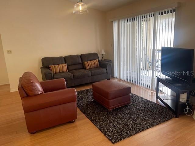 Building Photo - 4017 Crockers Lake Blvd