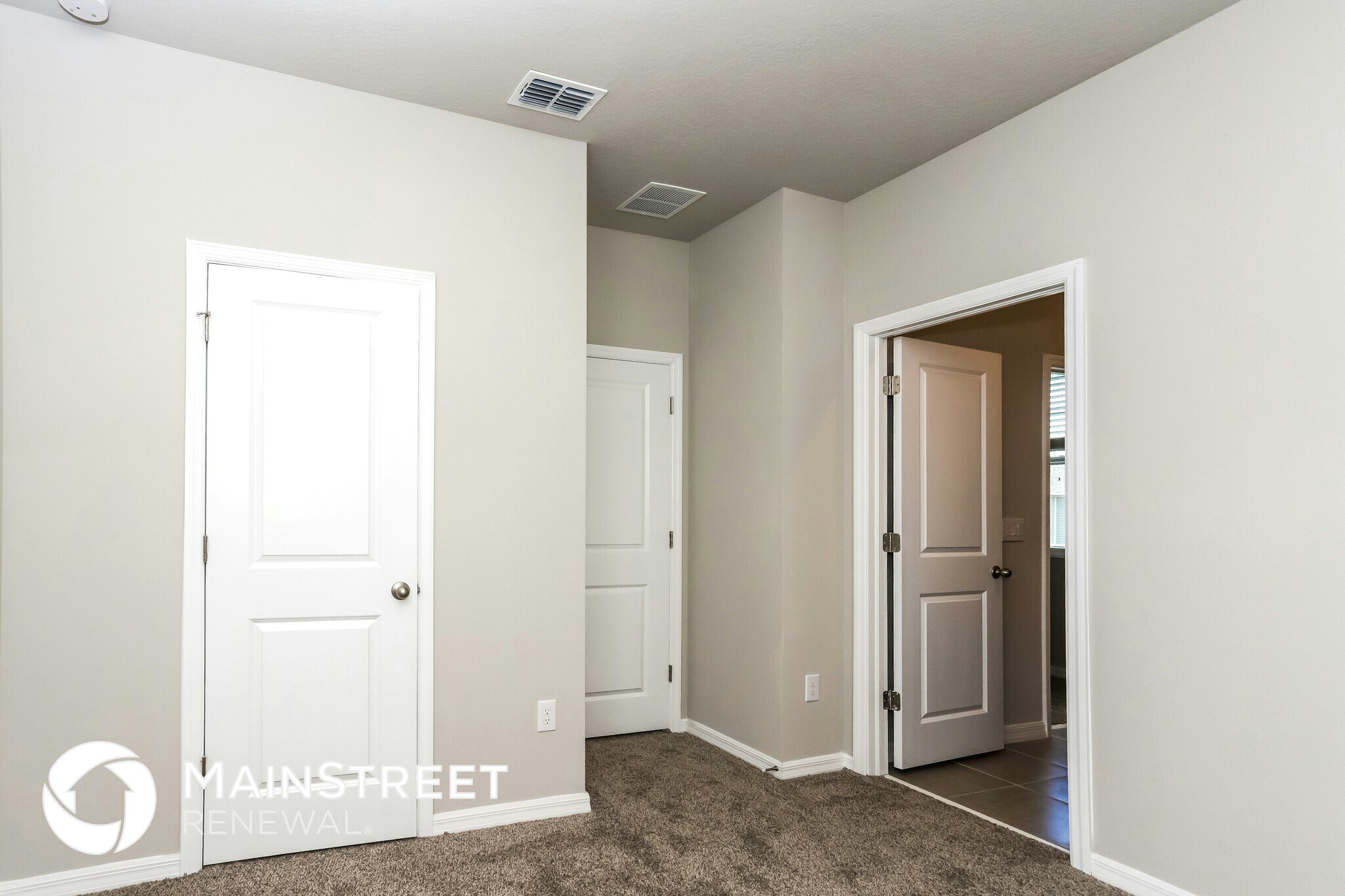 Building Photo - 1816 Woodleaf Hammock Ct
