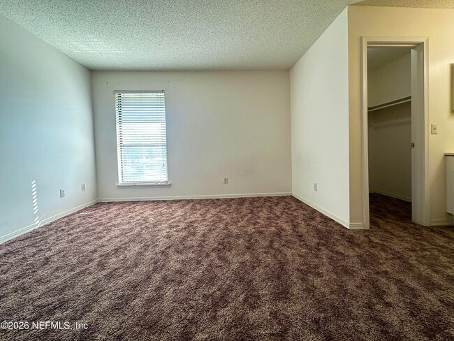 Building Photo - 10200 Belle Rive Blvd