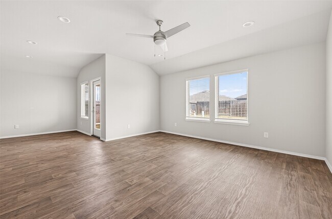 Building Photo - 4214 Fornari Ln