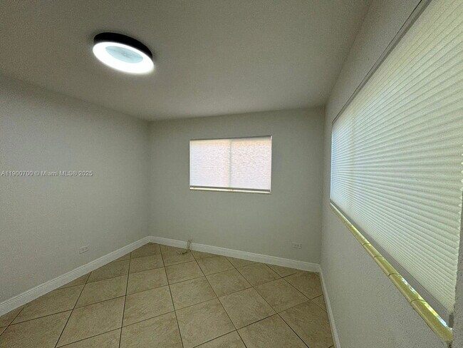 Building Photo - 2361 NW 32nd St