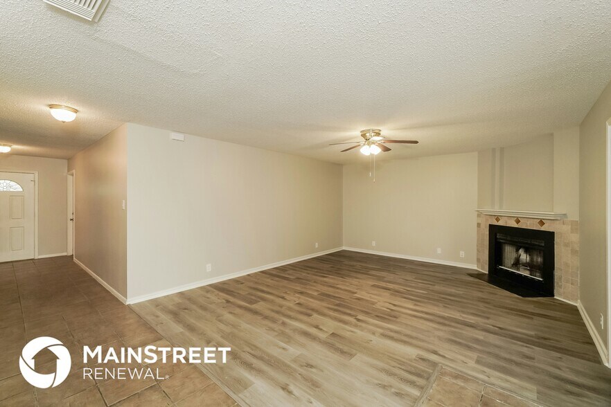 Building Photo - 7622 Cascade Oak Dr
