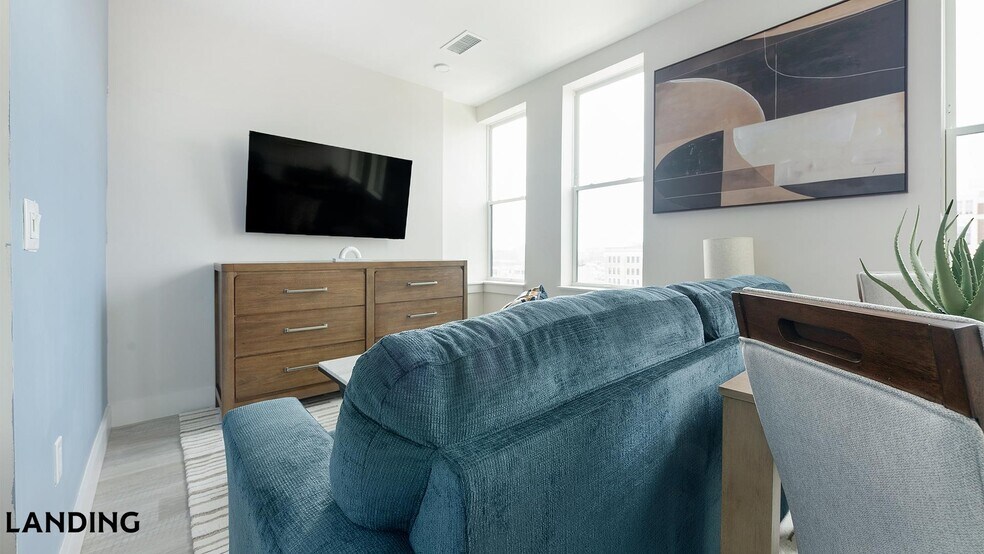 Building Photo - 2005 11th St NW