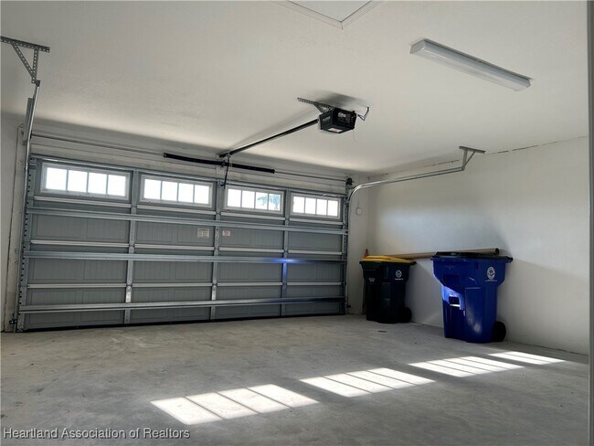 Building Photo - 6609 Concord St