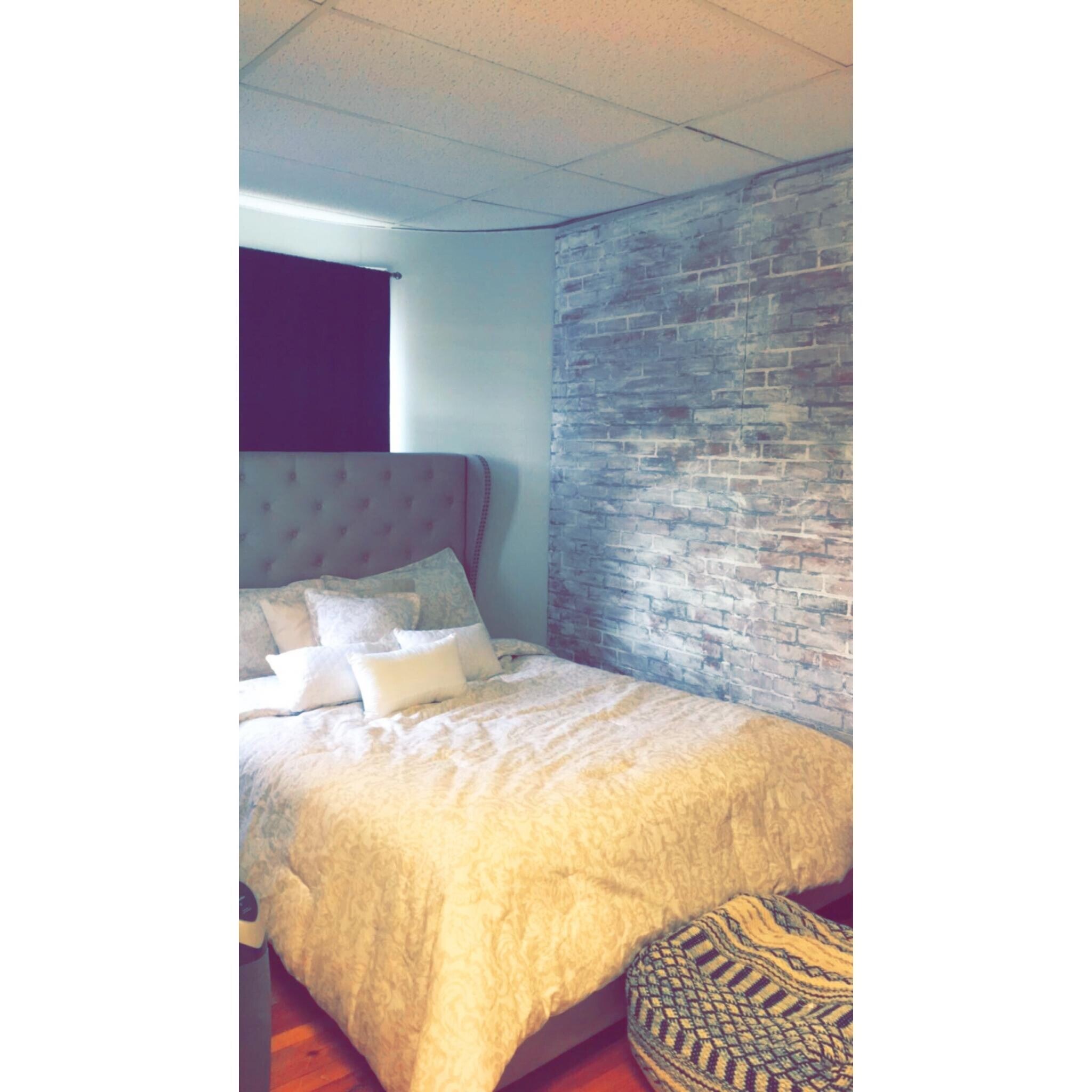 Building Photo - 473 Beacon St