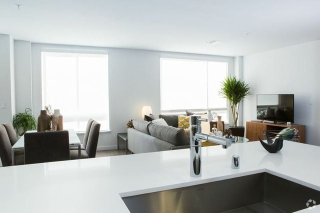 Interior Photo - AIRE