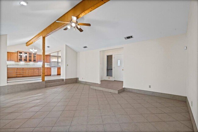 Building Photo - 11203 Bluff Canyon Dr