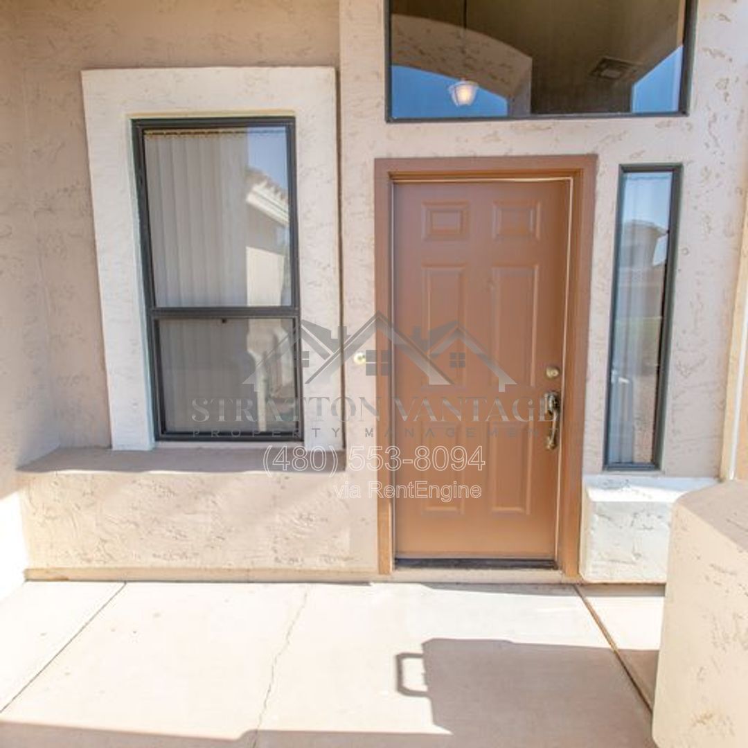 Building Photo - 3737 E Isabella Ave