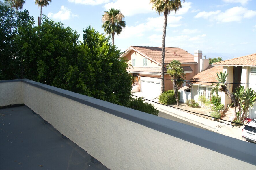 Building Photo - 22234 Miston Dr