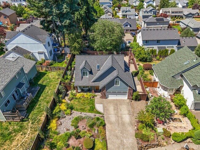 Building Photo - 7275 SW 195th Ave