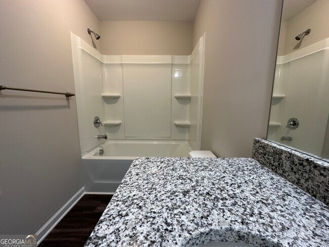 Building Photo - 24 Mill Stream Ct