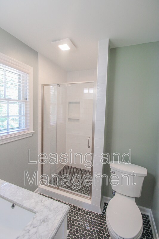 Building Photo - 2345 Wofford Rd