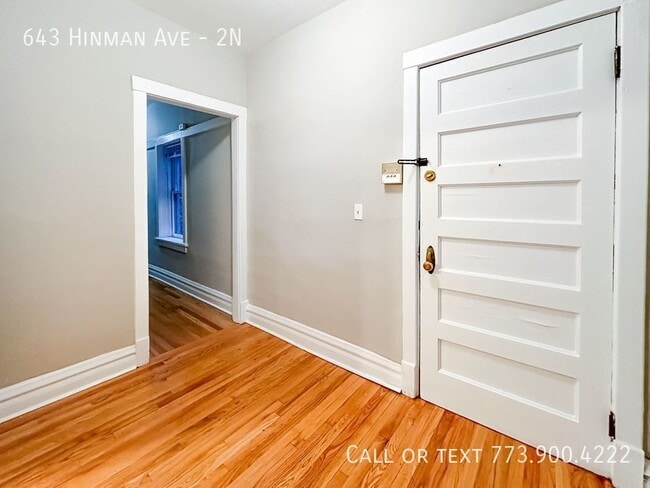 Building Photo - 643 Hinman Ave