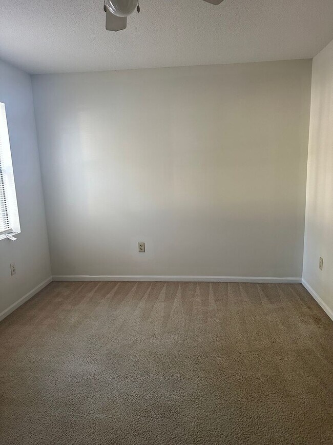 Building Photo - Coming Soon!