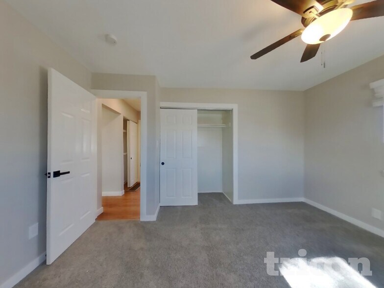 Building Photo - 2291 E 90th Ave