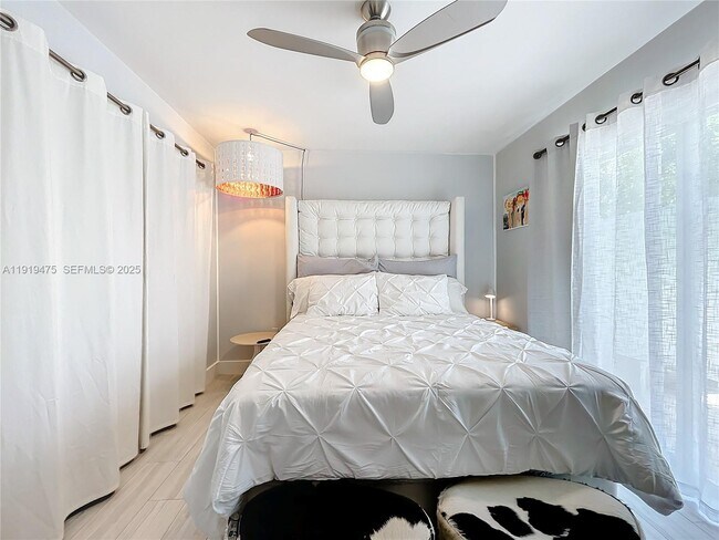 Building Photo - 651 NE 60th St