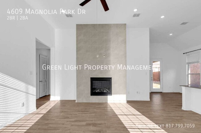 Building Photo - 4609 Magnolia Park Dr