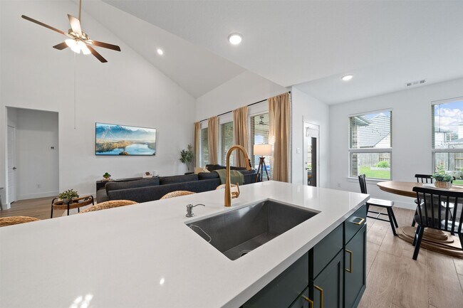 Building Photo - 21307 Fresno Brk Cir
