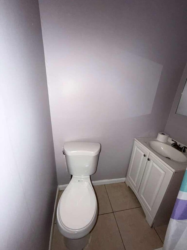 Building Photo - 701 N 9th St