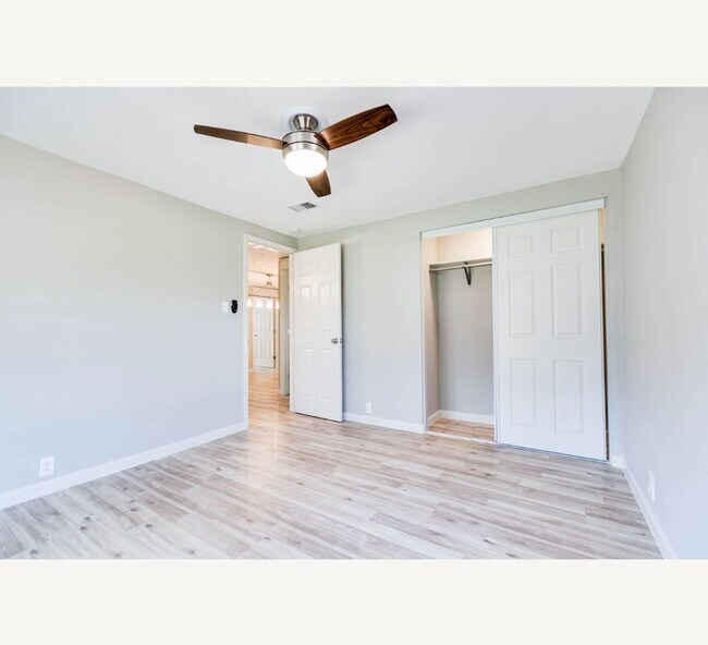 Building Photo - COMING MARCH 2026 - Fully Renovated 3 Bedroom Home!!