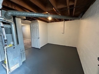 Building Photo - Spacious 2-bedroom 1 Bath Townhome
