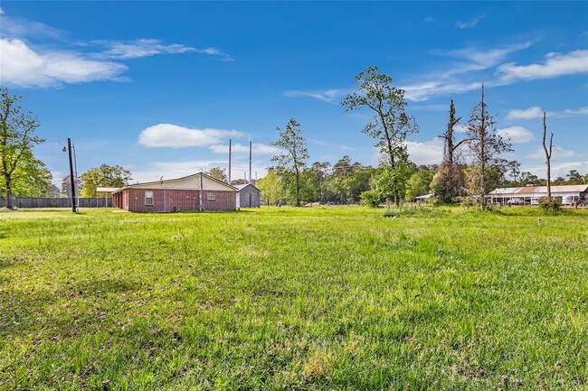 Building Photo - 27311 Kingport Dr