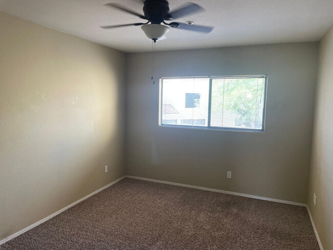 Building Photo - 5665 W Galveston St