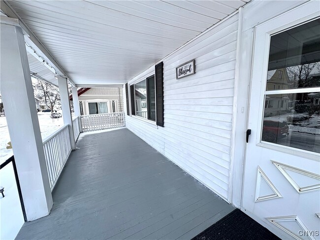 Building Photo - 124 Curtis Pl