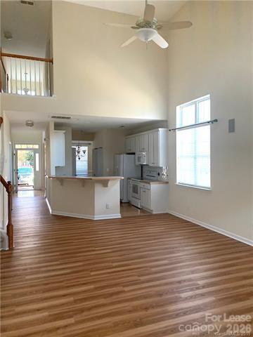 Building Photo - 9110 Scarcliff Ln