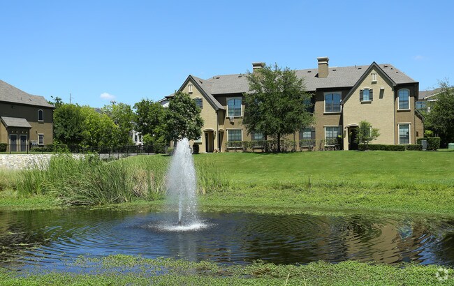 Building Photo - Camden Shadow Brook