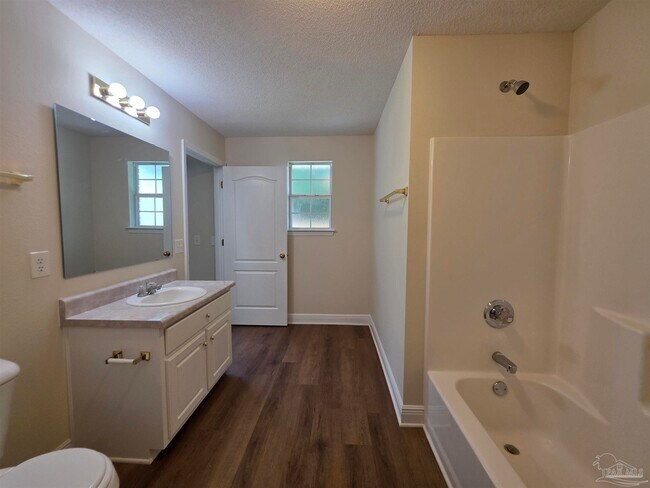 Building Photo - 7200 Annandale Dr