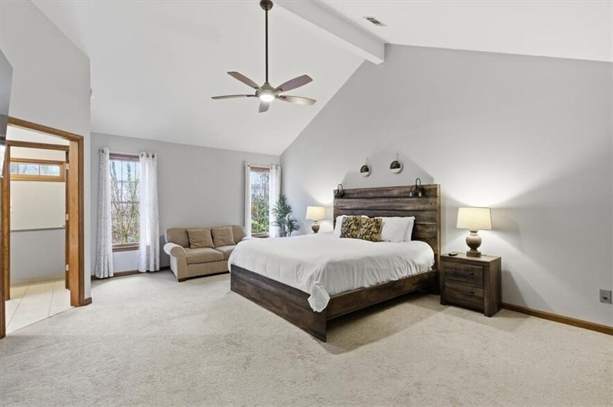 Building Photo - 2970 Woodruff Dr