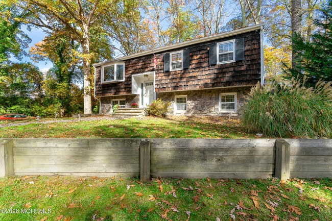 Building Photo - 315 Beverly Way