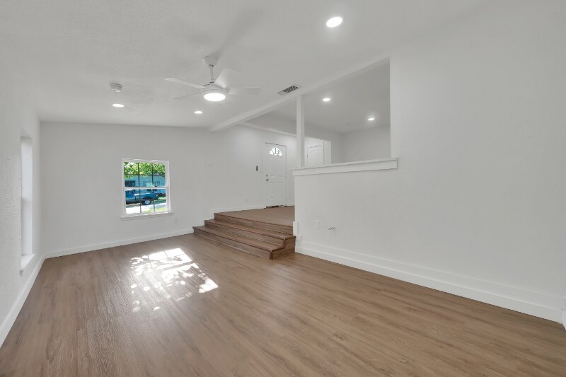 Building Photo - 4440 Lubbock Ave
