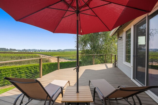 Building Photo - 29209 SE Highway 212