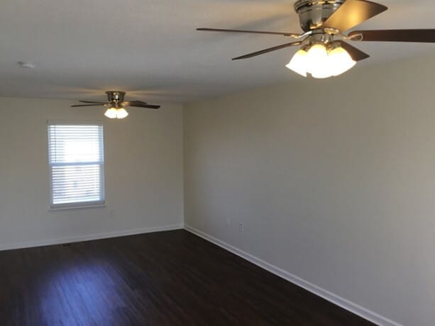 Building Photo - 10319 Fredricksburg Rd